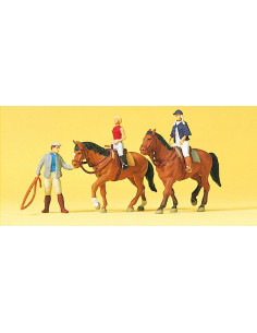 Figuras en el establo para montar HO