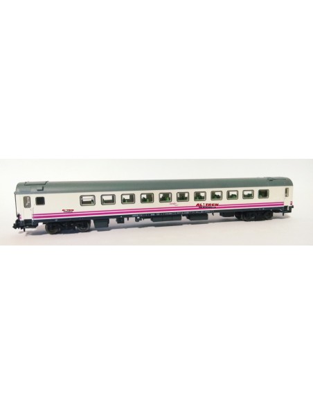 Passenger car 1ª Clase A12t-9008 Renfe Operadora Ep VI N