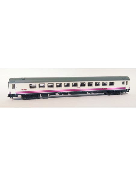 Passenger car 2ª Class B10t-9317 Renfe Operadora Ep VI N