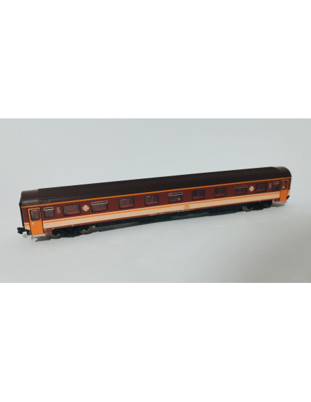 Passenger car RENFE 10.000 1ª Clase AA 10024 N
