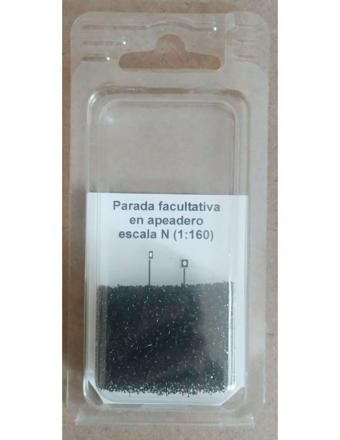 2 Cartelones Parada facultativa en apeadero N