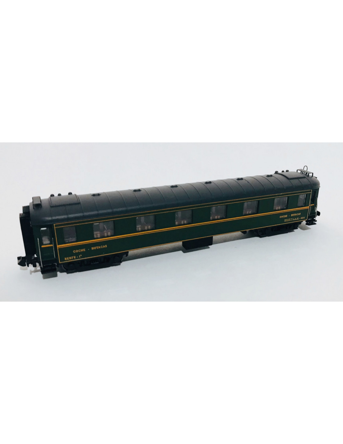 Passenger car Renfe ex-NORTE AAX 1600 Ep III N