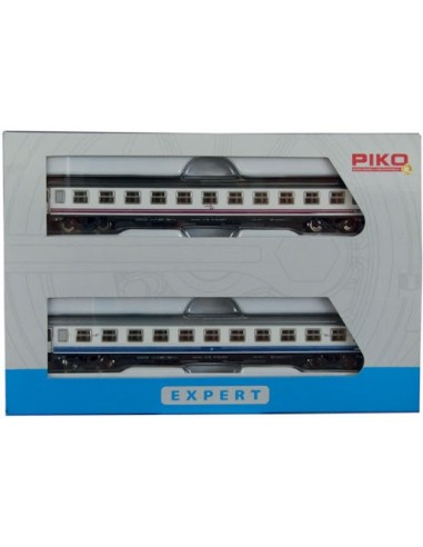 Set 2 Renfe passenger cars 9600 GL y Operadora N