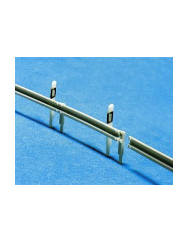 Quitamiendos y postes N