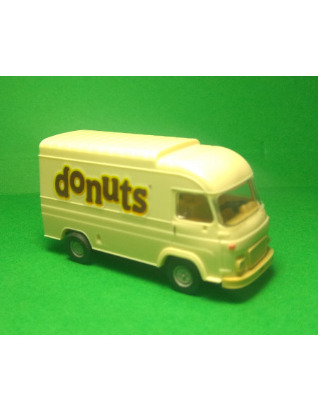 Avia Donuts box car HO