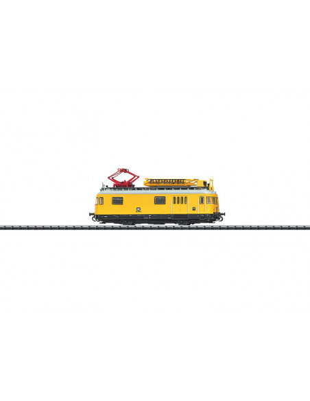 Powered Catenary Maintenance Car class 701 N