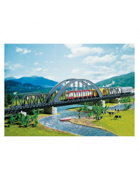 Bridge with pilars N