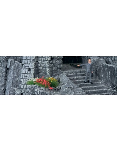 Mechones de hierba y flores N,TT.HO