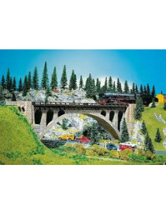 Puente de arco de piedra N