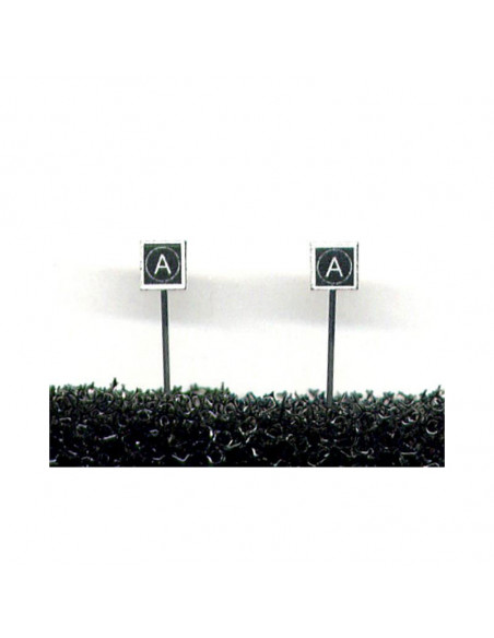 Cartelón proximidad de apeadero N